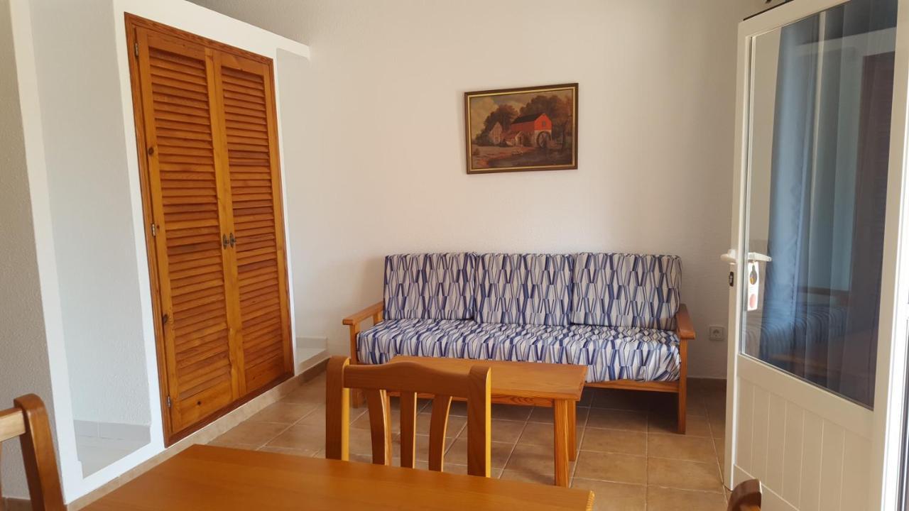 Villa Clementina Es Pujols Bagian luar foto
